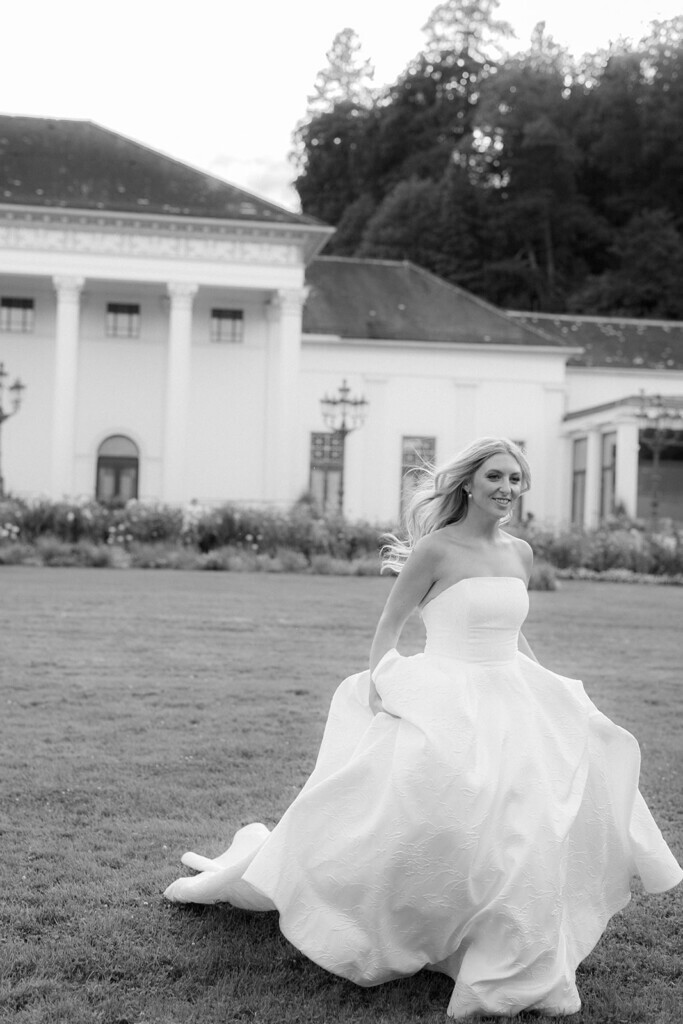 bride running