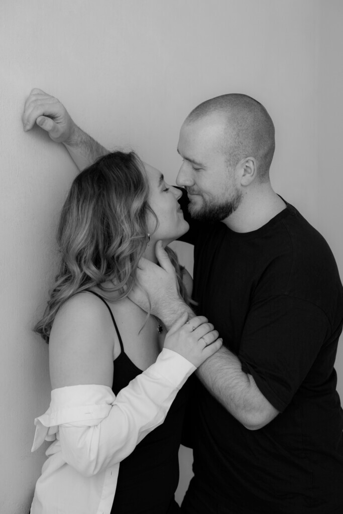 couple kissing each other