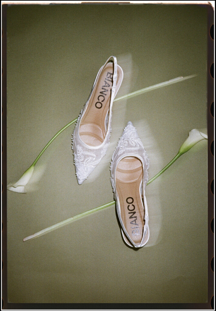 Brautschuhe, Wedding, Hochzeitsfotograf Baden-Baden, analoge Fotografie